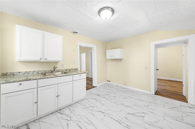 3020 W 47th Street, Cleveland, OH 44102