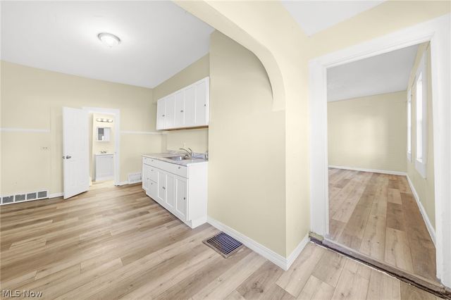 3020 W 47th Street, Cleveland, OH 44102