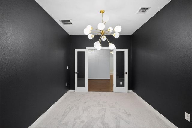 7112 Garnet Mill LN, Austin, TX 78744