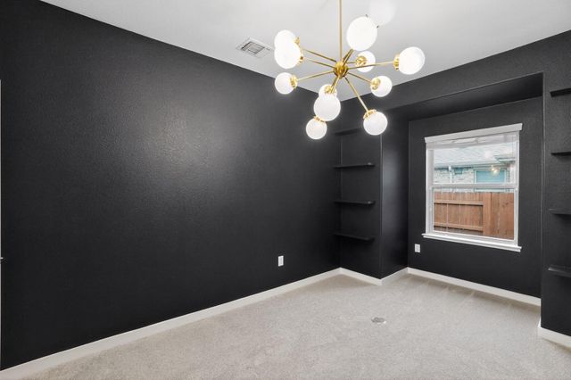 7112 Garnet Mill LN, Austin, TX 78744