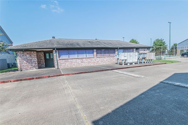 1702 Good Day Drive, Missouri City, TX 77459