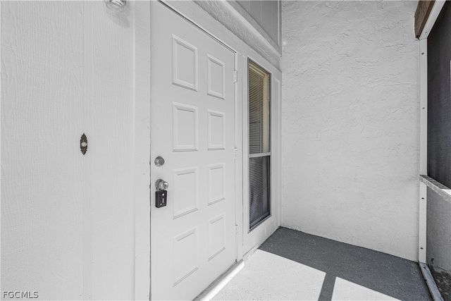 1733 NE 7th PL, Cape Coral, FL 33909