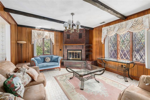 46 Woodsong Drive, Scituate, RI 02857