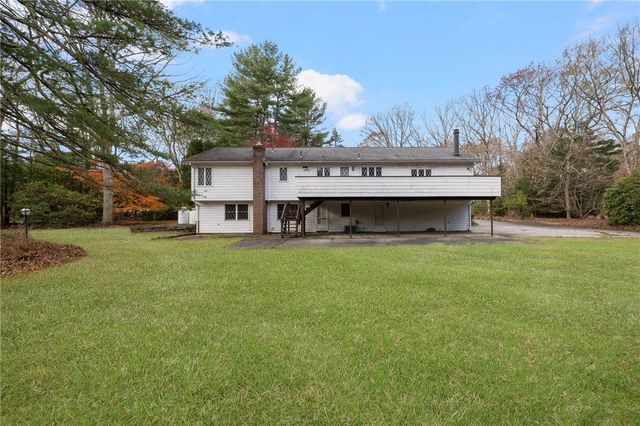 46 Woodsong Drive, Scituate, RI 02857