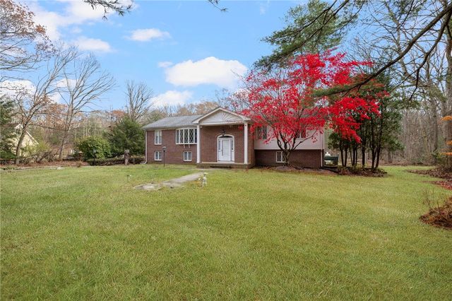 46 Woodsong Drive, Scituate, RI 02857