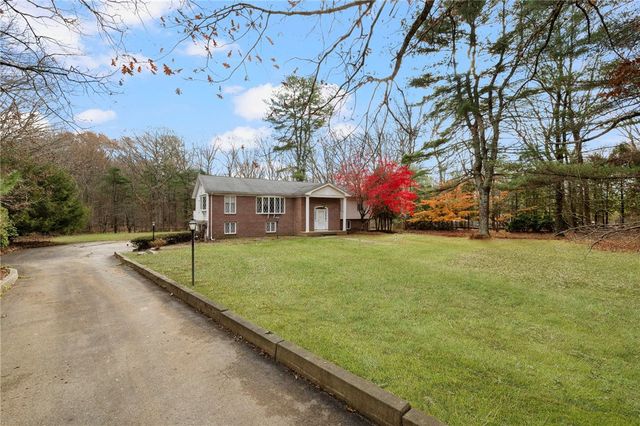 46 Woodsong Drive, Scituate, RI 02857