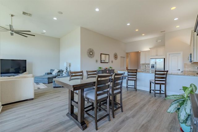 4950 DIAMONDS PALM, Wesley Chapel, FL 33543