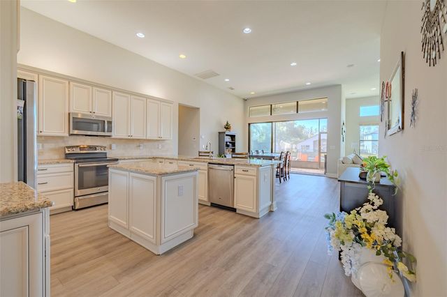 4950 DIAMONDS PALM, Wesley Chapel, FL 33543