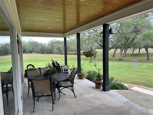 4149 County Road 444, Hallettsville, TX 77964