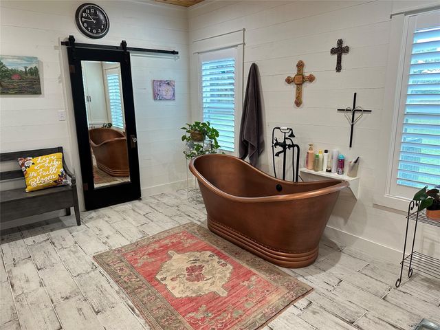 4149 County Road 444, Hallettsville, TX 77964