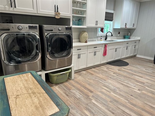 4149 County Road 444, Hallettsville, TX 77964