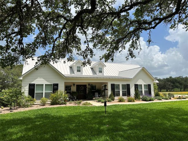 4149 County Road 444, Hallettsville, TX 77964