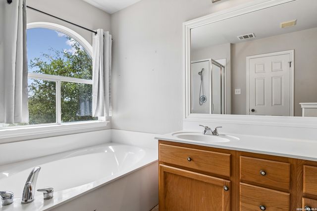 514 RATTLER BLF, San Antonio, TX 78251