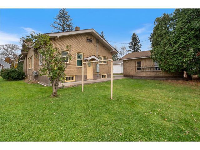 405 4th Street, Cloquet, MN 55720