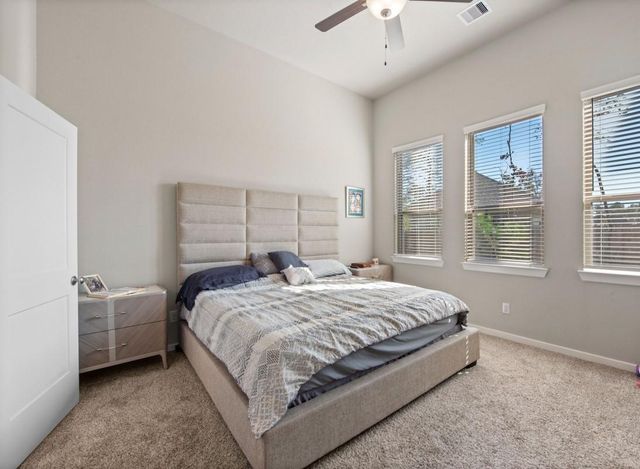 410 Soapberry Tree Court, Conroe, TX 77318