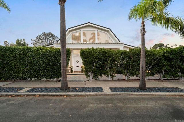 350 Mesa Way, La Jolla, CA 92037