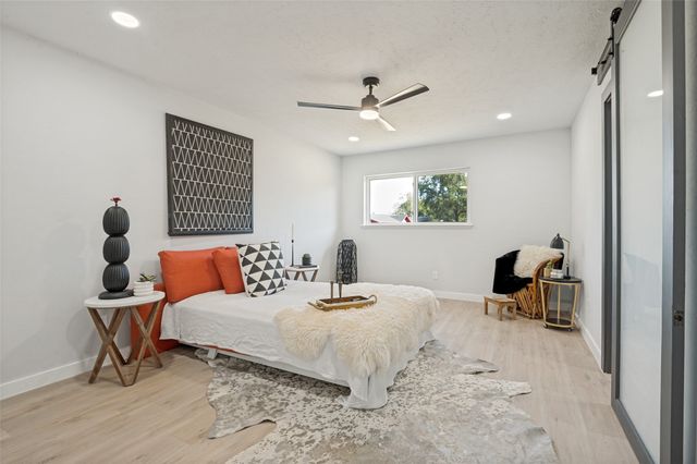 2125 Highbury Road, Carrollton, TX 75007