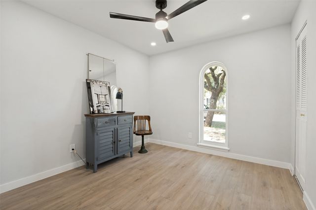 2125 Highbury Road, Carrollton, TX 75007