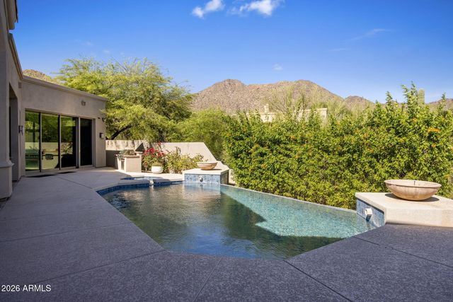 12379 N 133RD Place, Scottsdale, AZ 85259