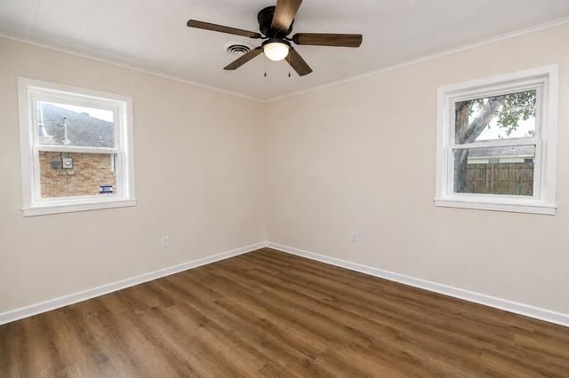 1119 W Camellia Dr, Thibodaux, LA 70301