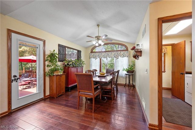 10400 Stoneacre Street NW, Canal Fulton, OH 44614