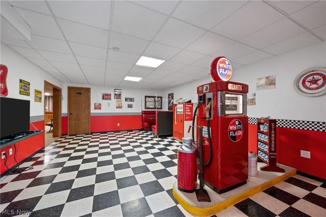 10400 Stoneacre Street NW, Canal Fulton, OH 44614