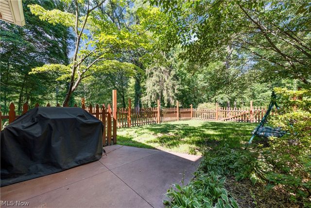 10400 Stoneacre Street NW, Canal Fulton, OH 44614
