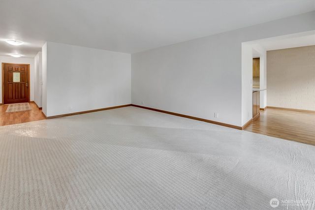 11019 B Glen Acres Drive S, Seattle, WA 98168