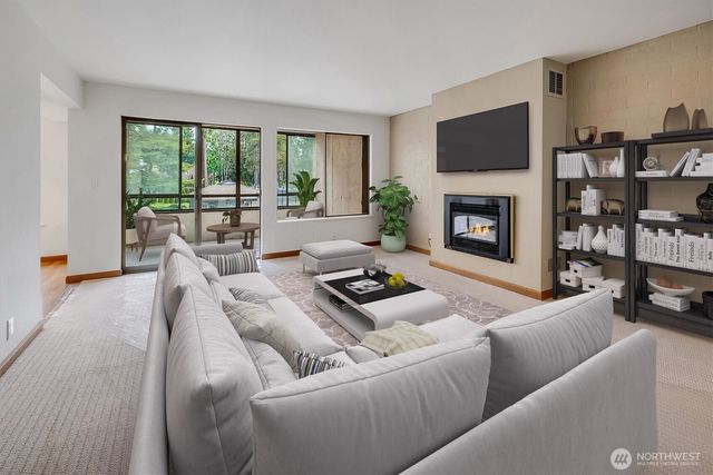 11019 B Glen Acres Drive S, Seattle, WA 98168