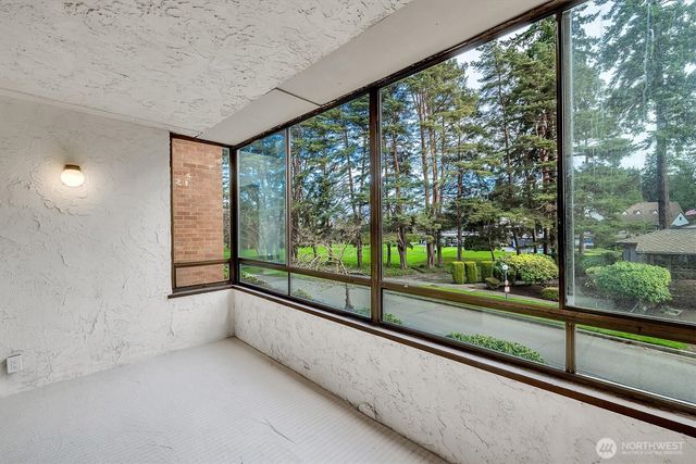 11019 B Glen Acres Drive S, Seattle, WA 98168