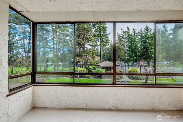 11019 B Glen Acres Drive S, Seattle, WA 98168