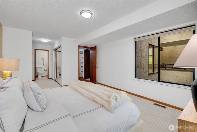 11019 B Glen Acres Drive S, Seattle, WA 98168