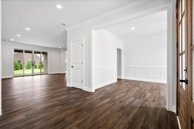 413 Weston Park, Lexington, KY 40515