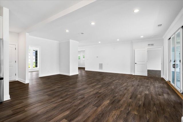 413 Weston Park, Lexington, KY 40515