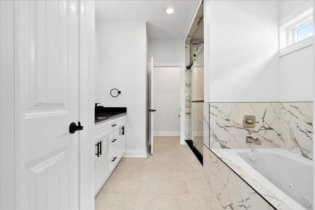 413 Weston Park, Lexington, KY 40515