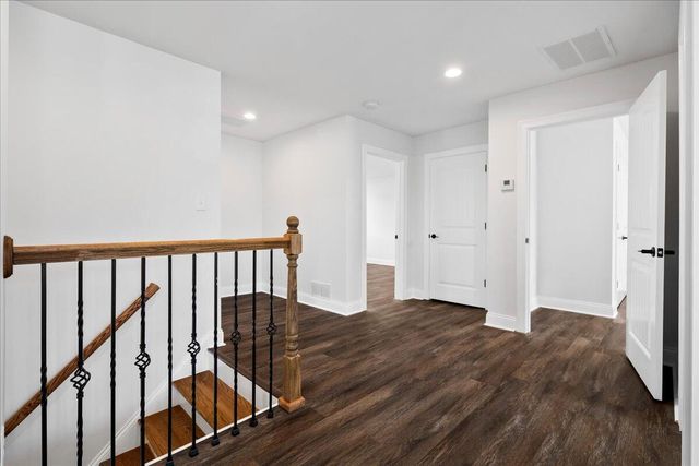 413 Weston Park, Lexington, KY 40515