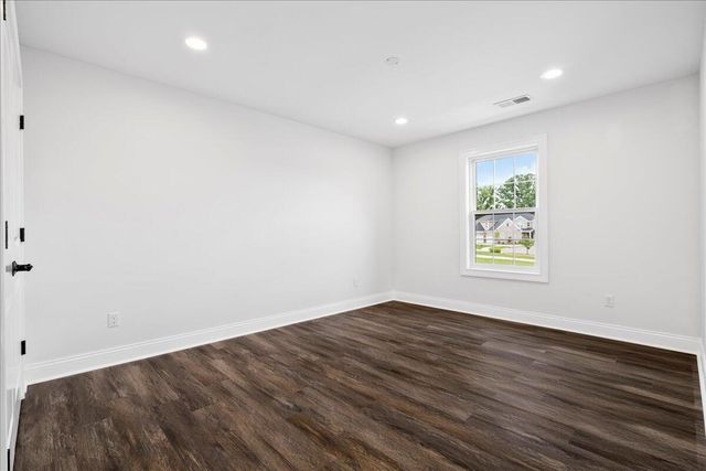 413 Weston Park, Lexington, KY 40515