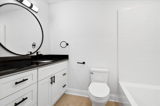 413 Weston Park, Lexington, KY 40515