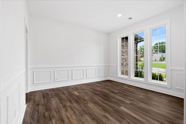 413 Weston Park, Lexington, KY 40515