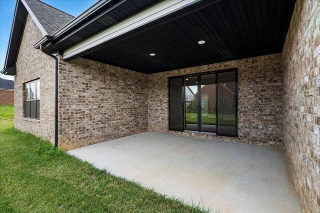 413 Weston Park, Lexington, KY 40515