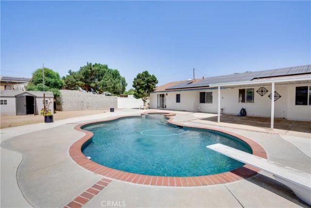 18825 Mariposa Avenue, Riverside, CA 92508