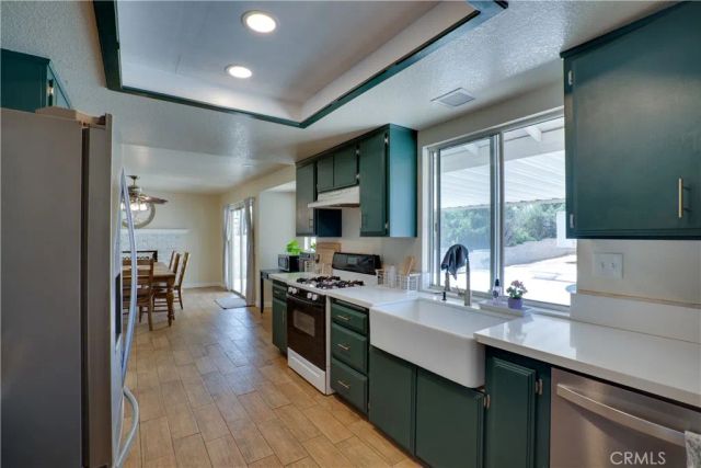 18825 Mariposa Avenue, Riverside, CA 92508