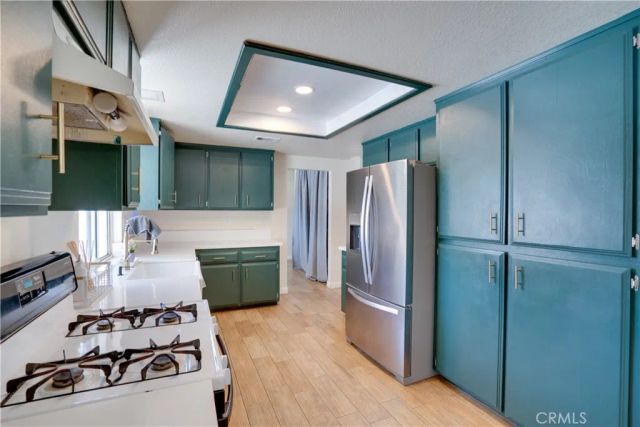 18825 Mariposa Avenue, Riverside, CA 92508