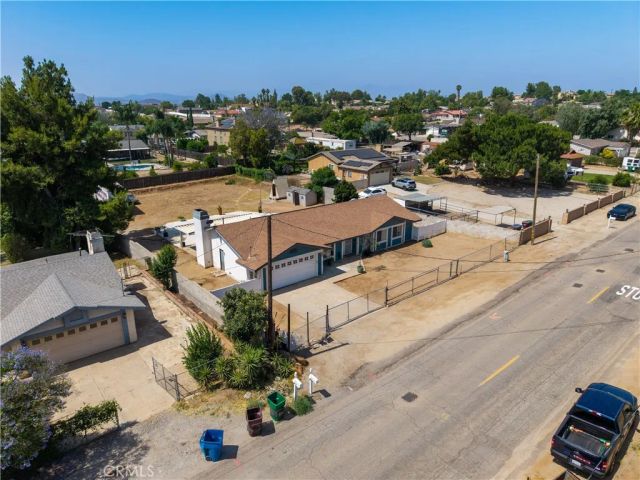 18825 Mariposa Avenue, Riverside, CA 92508