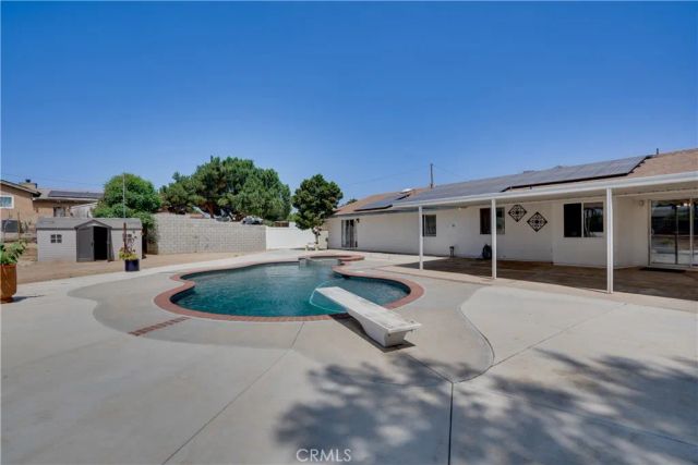 18825 Mariposa Avenue, Riverside, CA 92508