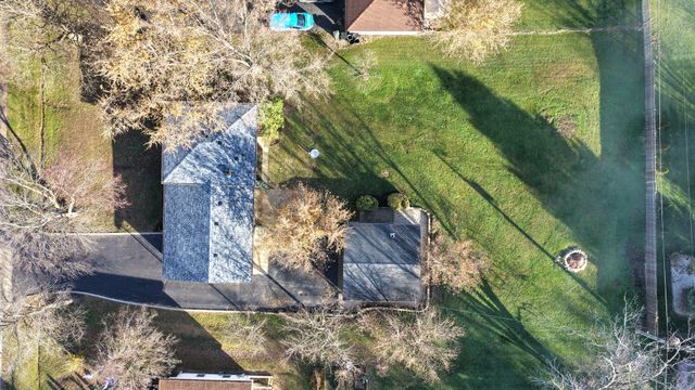 836 Regent Street, New Lenox, IL 60451