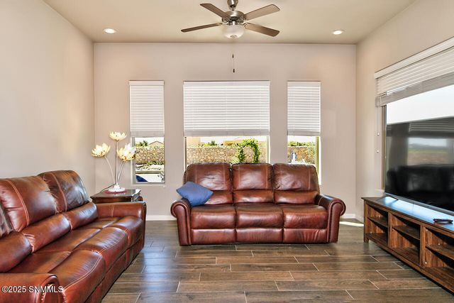 4425 Dulcinea Drive, Las Cruces, NM 88005