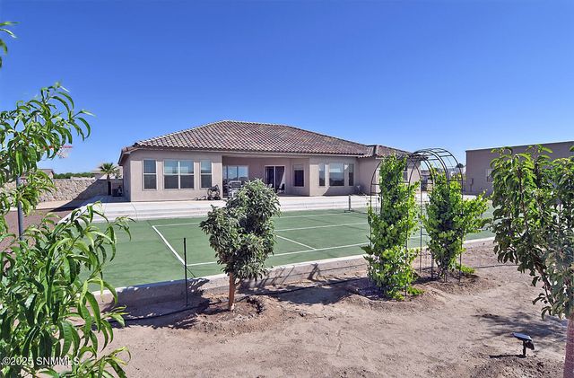 4425 Dulcinea Drive, Las Cruces, NM 88005