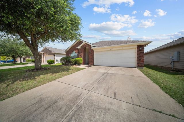 2018 Hickory Trail, Anna, TX 75409