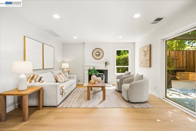 2644 Calle Morelia, Pleasanton, CA 94566